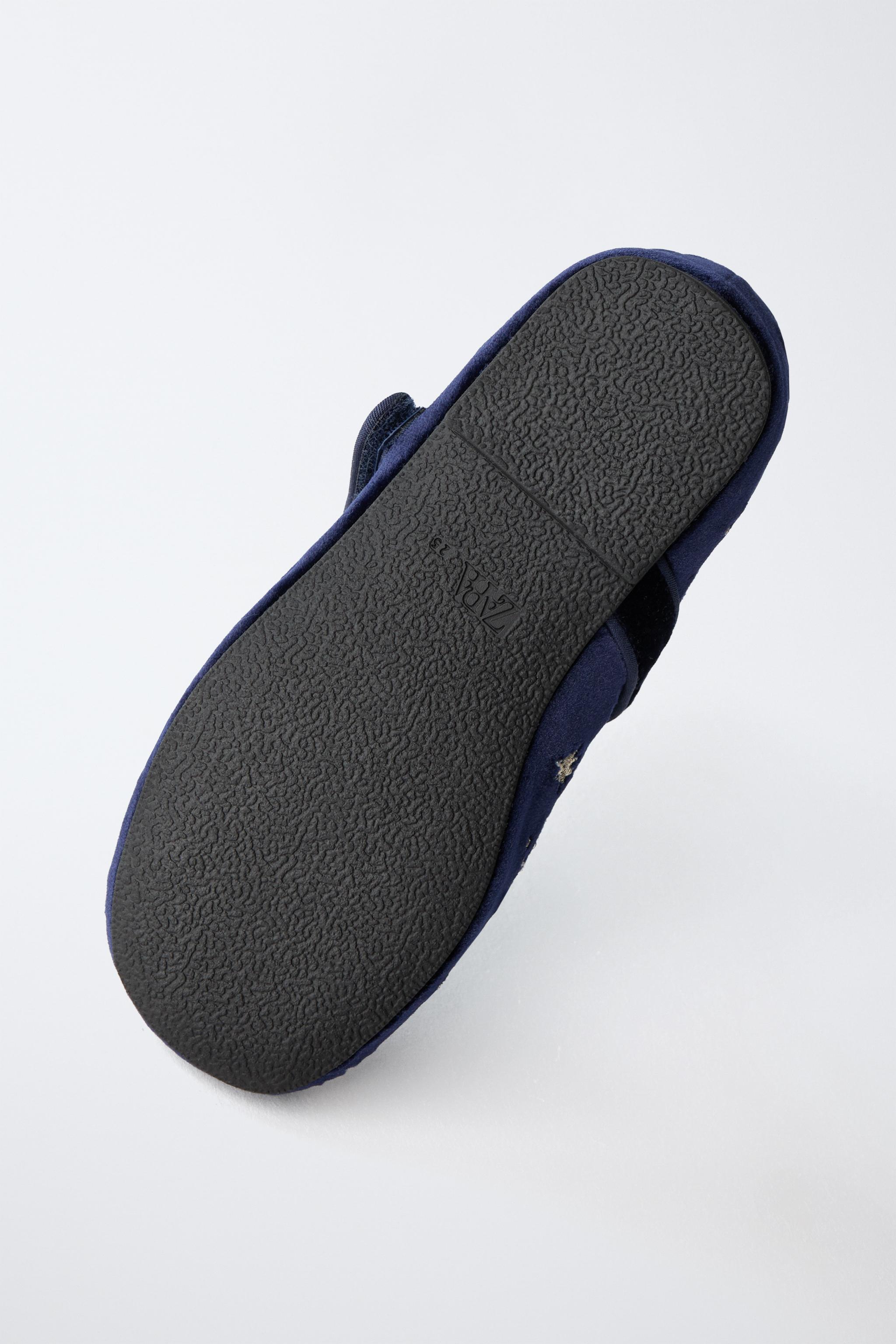 EMBROIDERED VELVET BALLET FLATS